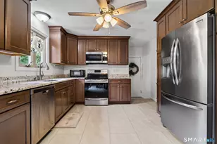 4 Palmer Rd, North Haven, CT 06473 - Photo 16
