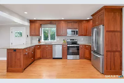 73 Alden Street, Fairfield, CT 06824 - Photo 8