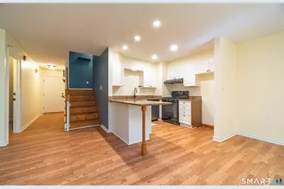 107 Meadow Street #107, Milford, CT 06461 - Photo 10