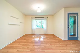 107 Meadow St, Milford, CT 06461 - Photo 6