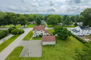 147 Old Mill Rd, Middletown, CT 06457 - Photo 12