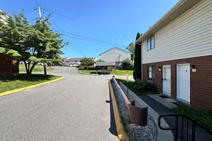 495 Scott Rd, Waterbury, CT 06705 - Photo 22