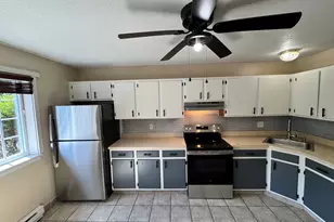495 Scott Rd, Waterbury, CT 06705 - Photo 2