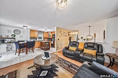 21 Lancaster Street, Watertown, CT 06779 - Photo 4