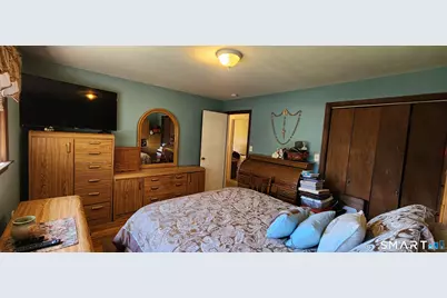 80 Yates Street, West Haven, CT 06516 - Photo 14