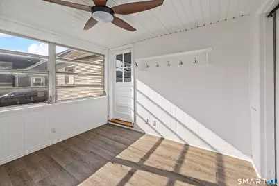 39 Whiteside Street, Newington, CT 06111 - Photo 28