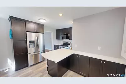 88 Vineyard Road, Hamden, CT 06517 - Photo 6