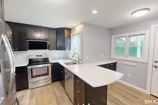 88 Vineyard Rd, Hamden, CT 06517 - Photo 10