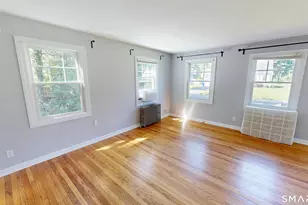 88 Vineyard Rd, Hamden, CT 06517 - Photo 12