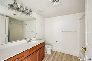 3250 Fairfield Ave, Bridgeport, CT 06605 - Photo 30