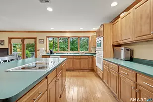 148B Putnam Park Rd, Bethel, CT 06801 - Photo 12