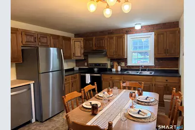 7 Massachusetts Road, Montville, CT 06370 - Photo 10