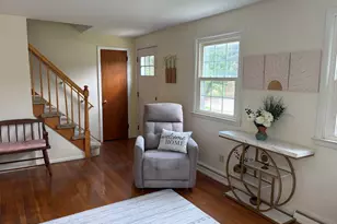 7 Massachusetts Rd, Montville, CT 06370 - Photo 14
