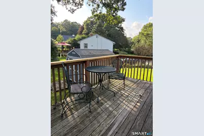 7 Massachusetts Road, Montville, CT 06370 - Photo 6