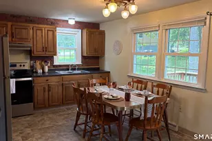 7 Massachusetts Rd, Montville, CT 06370 - Photo 8