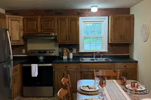 7 Massachusetts Rd, Montville, CT 06370 - Photo 12