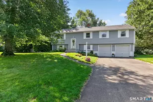 5 Parsons Dr, Simsbury, CT 06070 - Photo 1