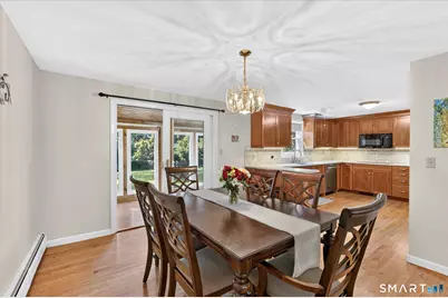 5 Parsons Drive, Simsbury, CT 06070 - Photo 8