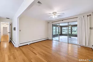 10 Vernon Ct, Woodbridge, CT 06525 - Photo 8