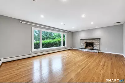 10 Vernon Court, Woodbridge, CT 06525 - Photo 10