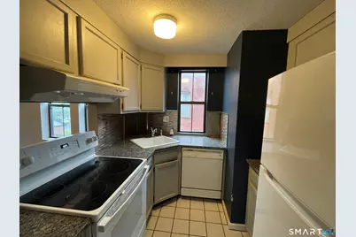 34 Essex Street #2F, Hartford, CT 06114 - Photo 6