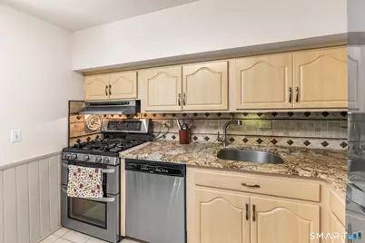34 Pilgrim Trail, Woodbury, CT 06798 - Photo 14