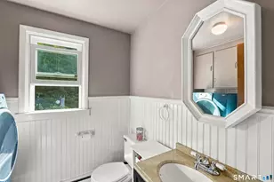 129 Mayflower Ln, Meriden, CT 06450 - Photo 30