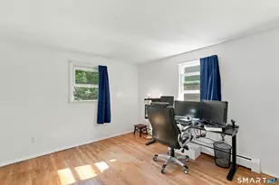 129 Mayflower Ln, Meriden, CT 06450 - Photo 24