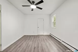 16 Griffin Rd S, Bloomfield, CT 06002 - Photo 20