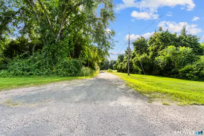 16 Griffin Road South, Bloomfield, CT 06002 - Photo 40