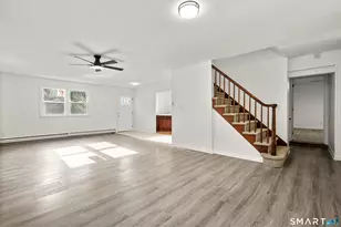 16 Griffin Rd S, Bloomfield, CT 06002 - Photo 6