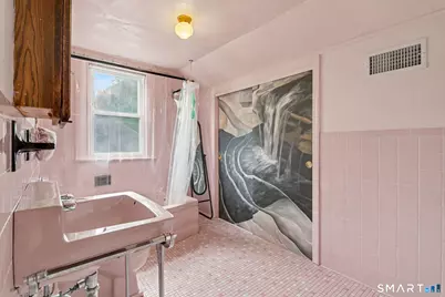 74 Huntington Avenue, New Haven, CT 06511 - Photo 22