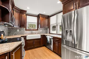 5 Roosevelt Dr, Seymour, CT 06483 - Photo 14