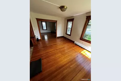 33-37 Francis Street, East Hartford, CT 06108 - Photo 10