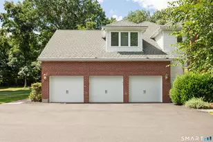 127 Kingswood Dr, Naugatuck, CT 06770 - Photo 32