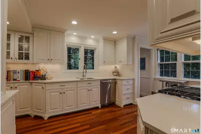 53 Belknap Road, West Hartford, CT 06117 - Photo 24