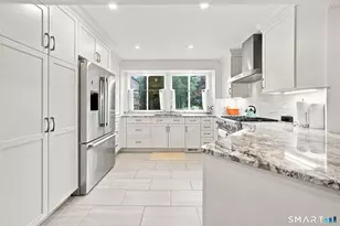 6 Wickham's Fancy, Canton, CT 06019 - Photo 2