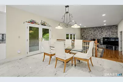97 Brookhollow Lane, Stamford, CT 06902 - Photo 8