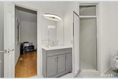 97 Brookhollow Lane, Stamford, CT 06902 - Photo 18