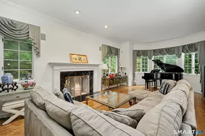 97 Brookhollow Lane, Stamford, CT 06902 - Photo 12