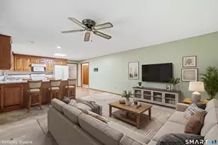 5 Birch Rd, Bloomfield, CT 06002 - Photo 8
