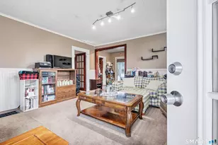 64 Prospect St, Ansonia, CT 06401 - Photo 10