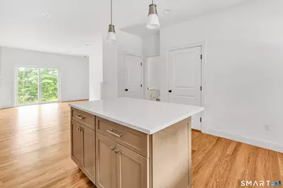 19 Windward Way #19, Shelton, CT 06484 - Photo 6