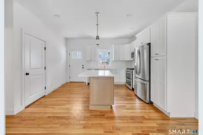 19 Windward Way #19, Shelton, CT 06484 - Photo 4