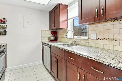 35 Glen Ridge #35, Wilton, CT 06897 - Photo 12
