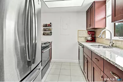 35 Glen Ridge #35, Wilton, CT 06897 - Photo 10