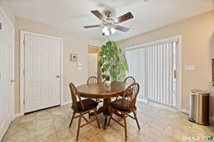 124 Russell St, Waterbury, CT 06708 - Photo 10