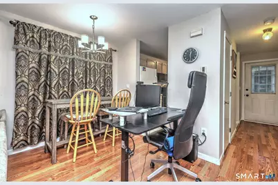 172 Woodland Street #1, Meriden, CT 06451 - Photo 4