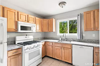 28 Larkspur Drive #28, Cromwell, CT 06416 - Photo 22