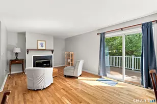 28 Larkspur Dr, Cromwell, CT 06416 - Photo 12